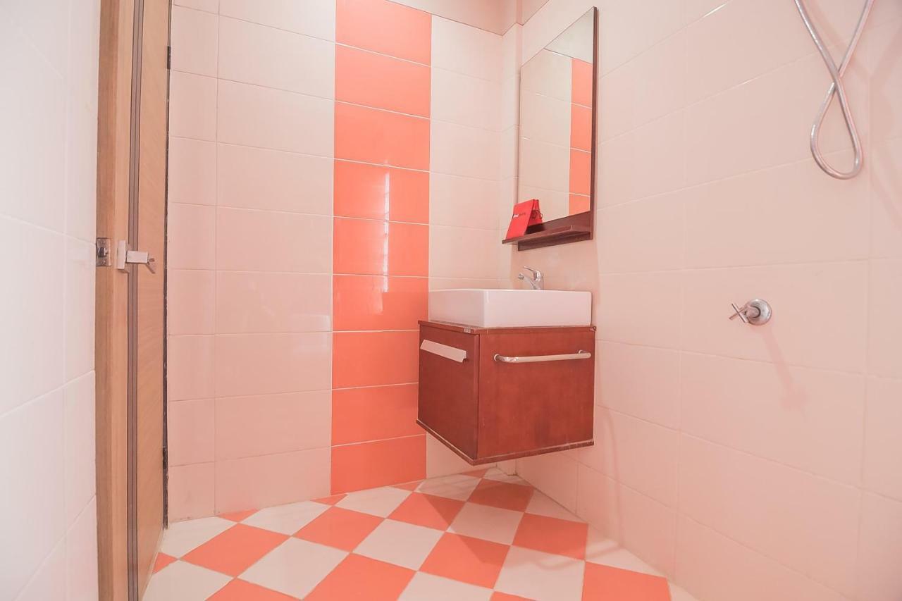 Reddoorz Plus @ Tanjung Pandan Belitung 2 Экстерьер фото