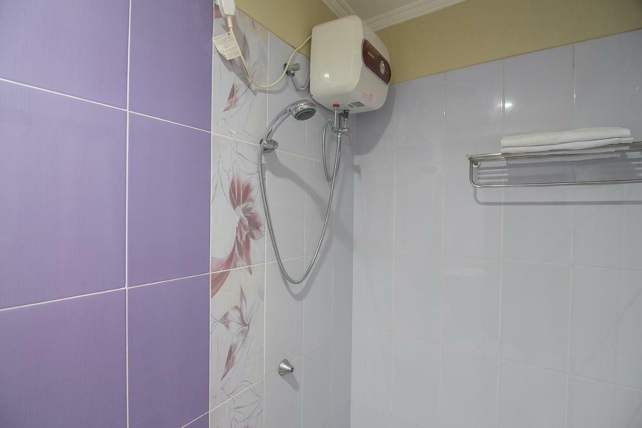 Reddoorz Plus @ Tanjung Pandan Belitung 2 Экстерьер фото