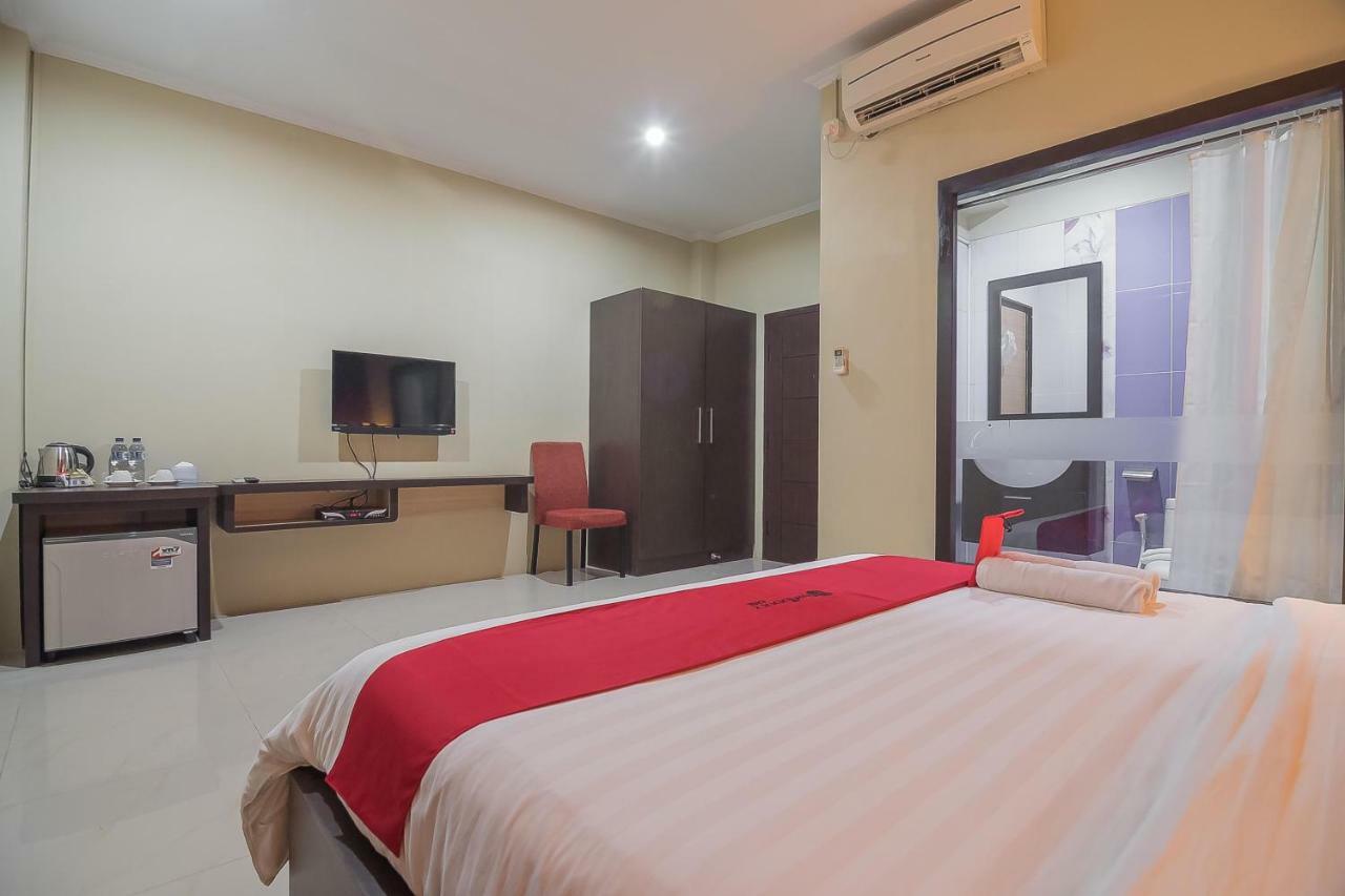 Reddoorz Plus @ Tanjung Pandan Belitung 2 Экстерьер фото